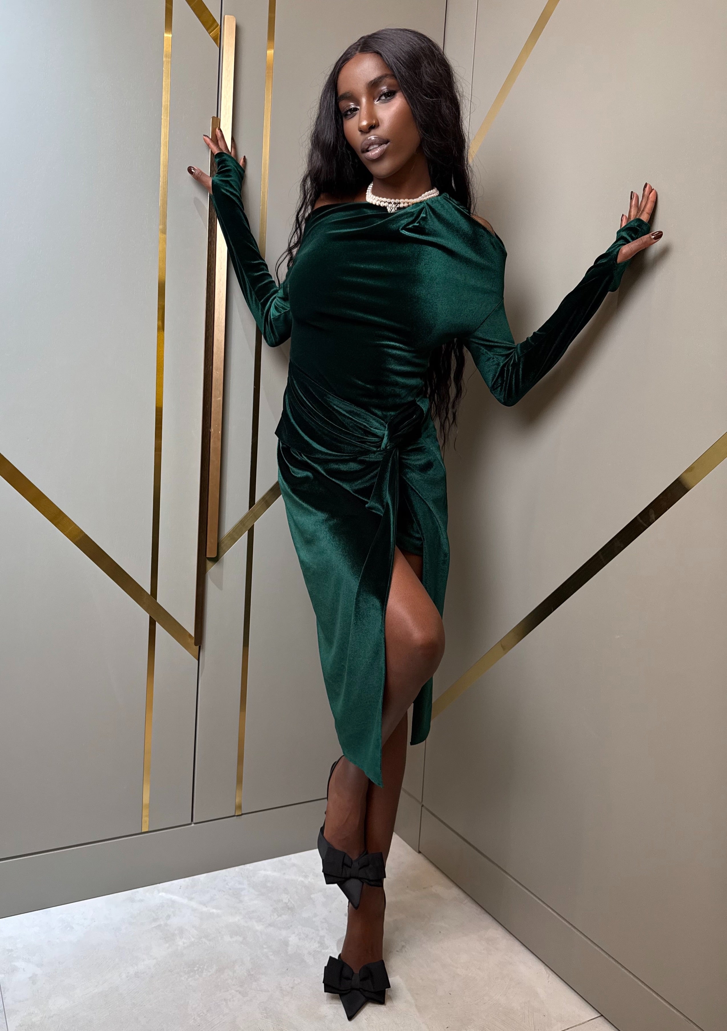 Rochie catifea cu drapaj, verde, Arlu