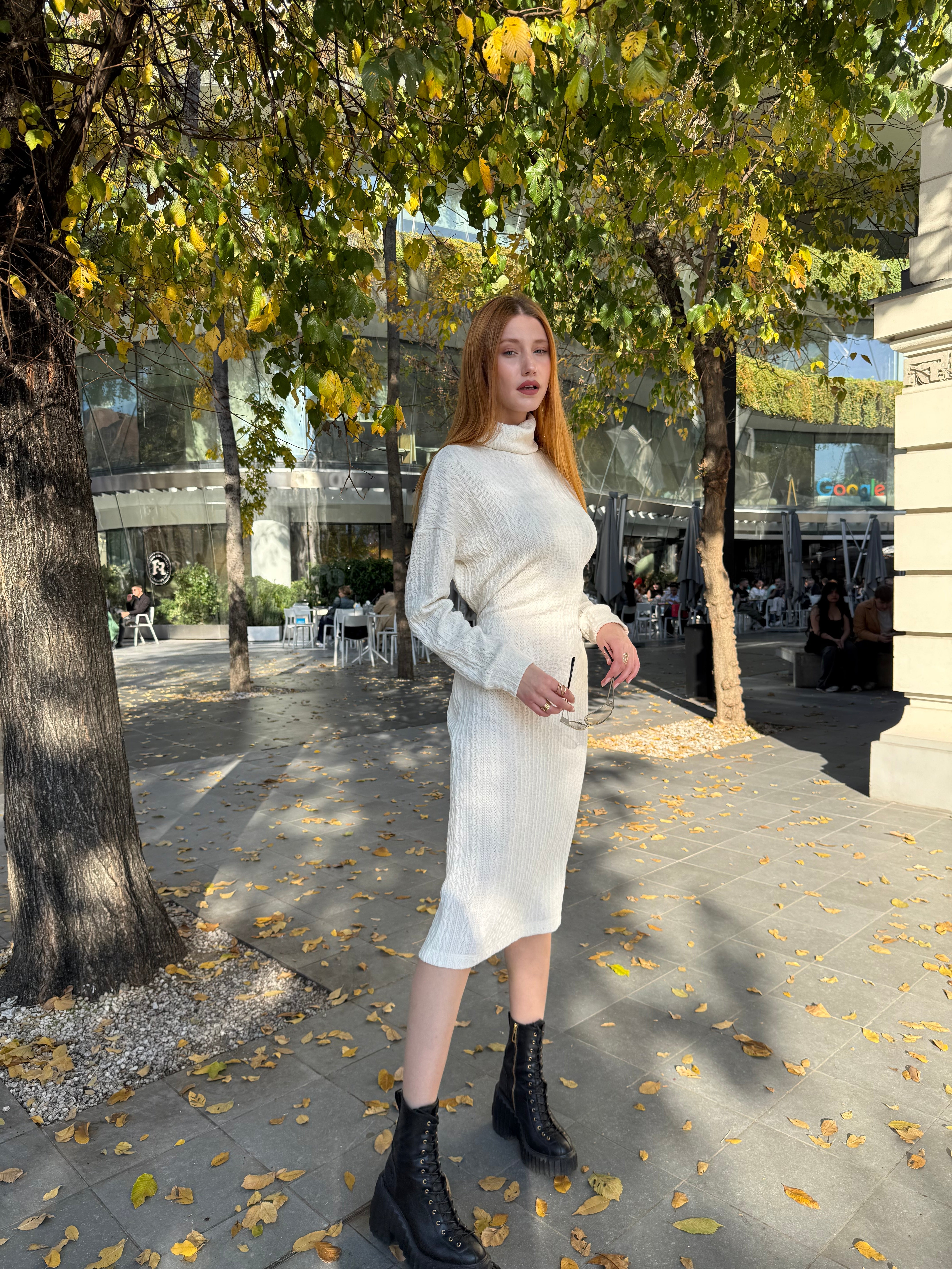 Rochie Midi din Tricot, Alba, Elvi