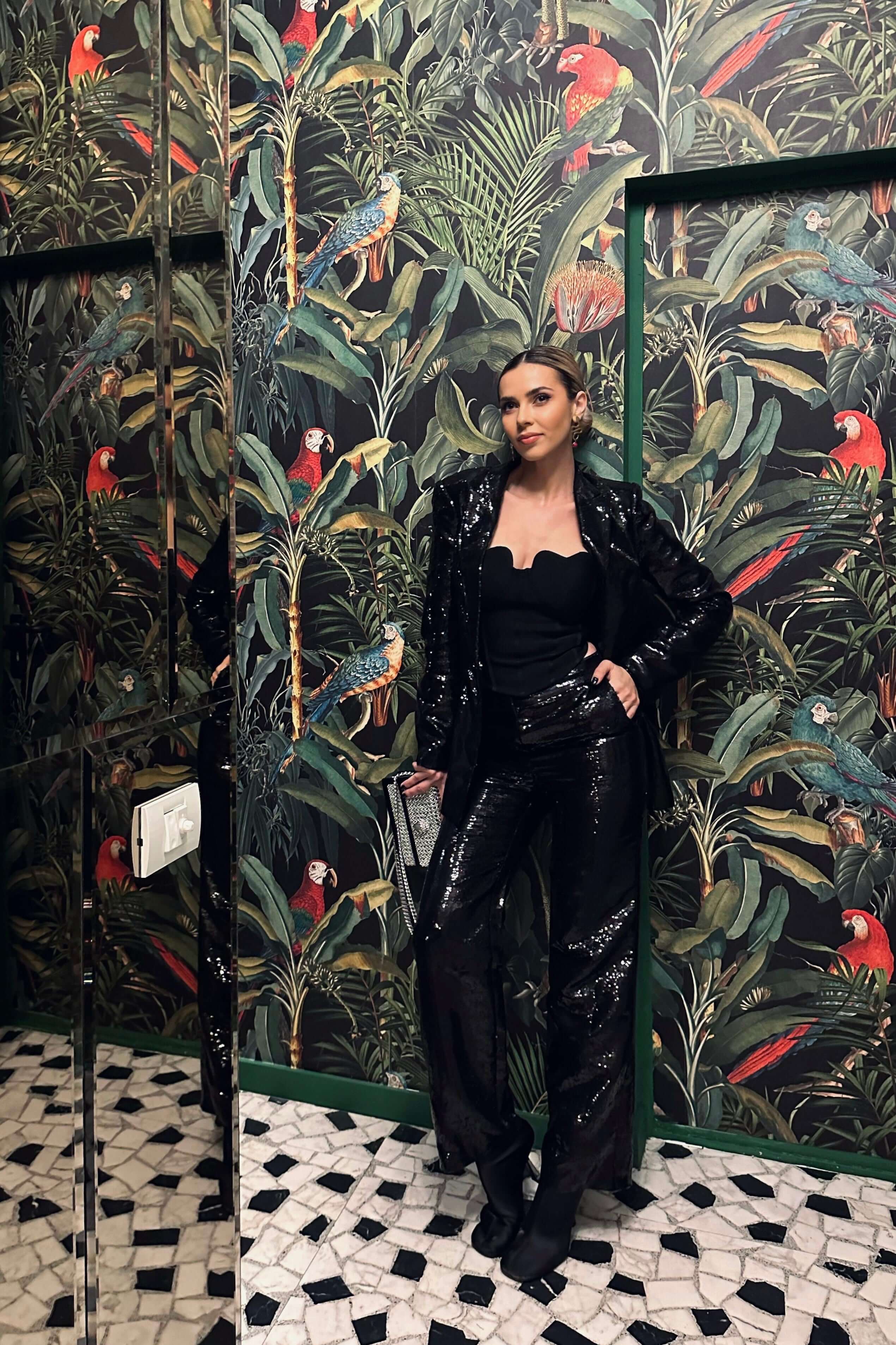 Costum Elegant Dama din Paiete, Negru, Leo