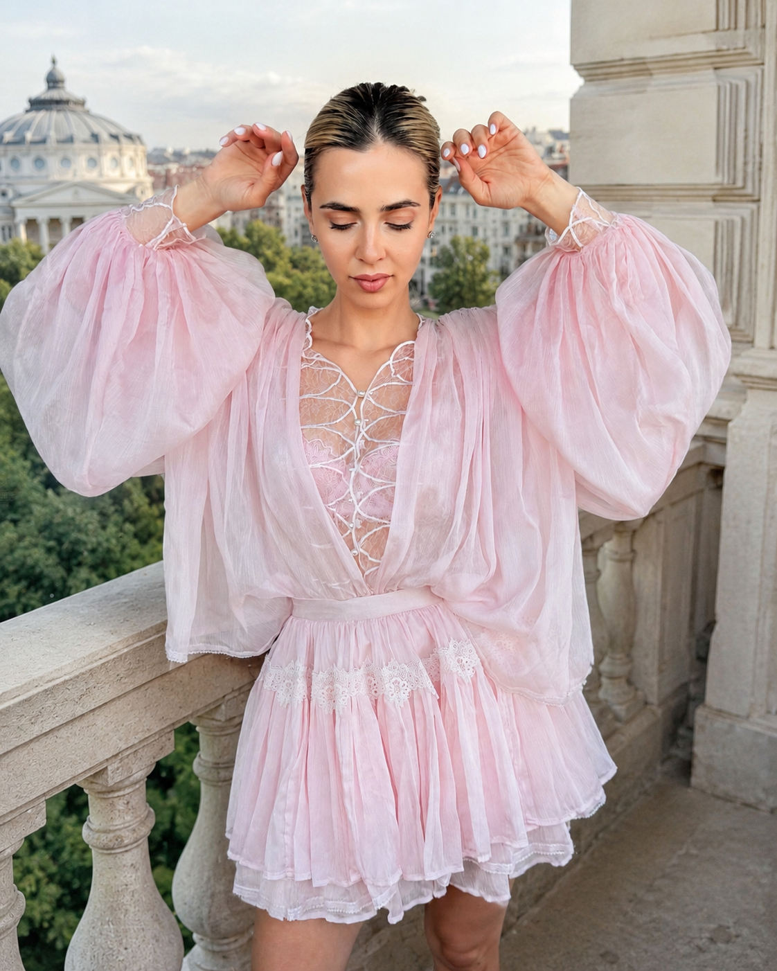 Set Powder Pink – Cămașă cu Mâneci Ample și Fustă Pantalon, Celestine
