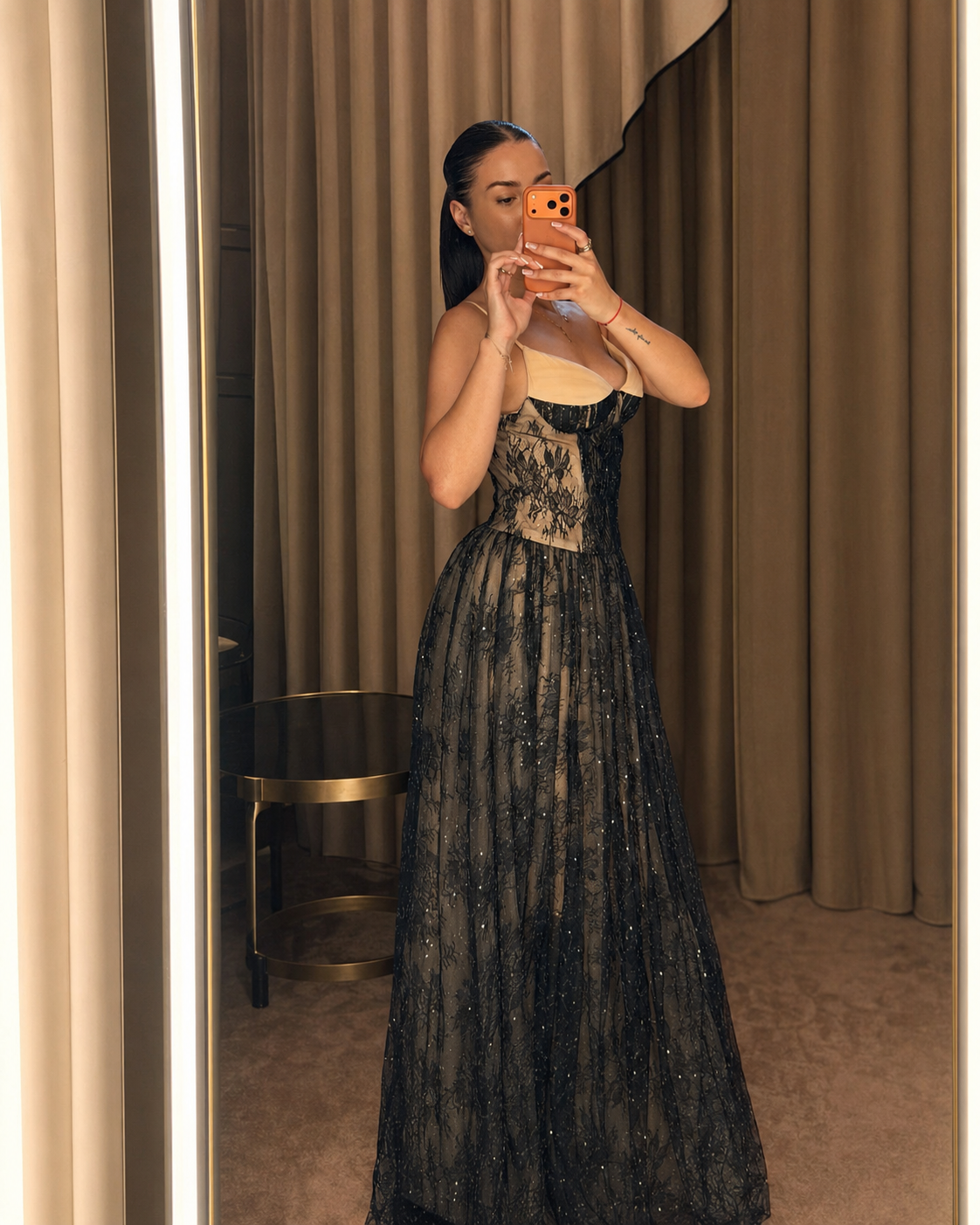 Rochie midi elegantă din dantelă, cu bust tip corset, bretele fine și fustă amplă, Aveline Noire