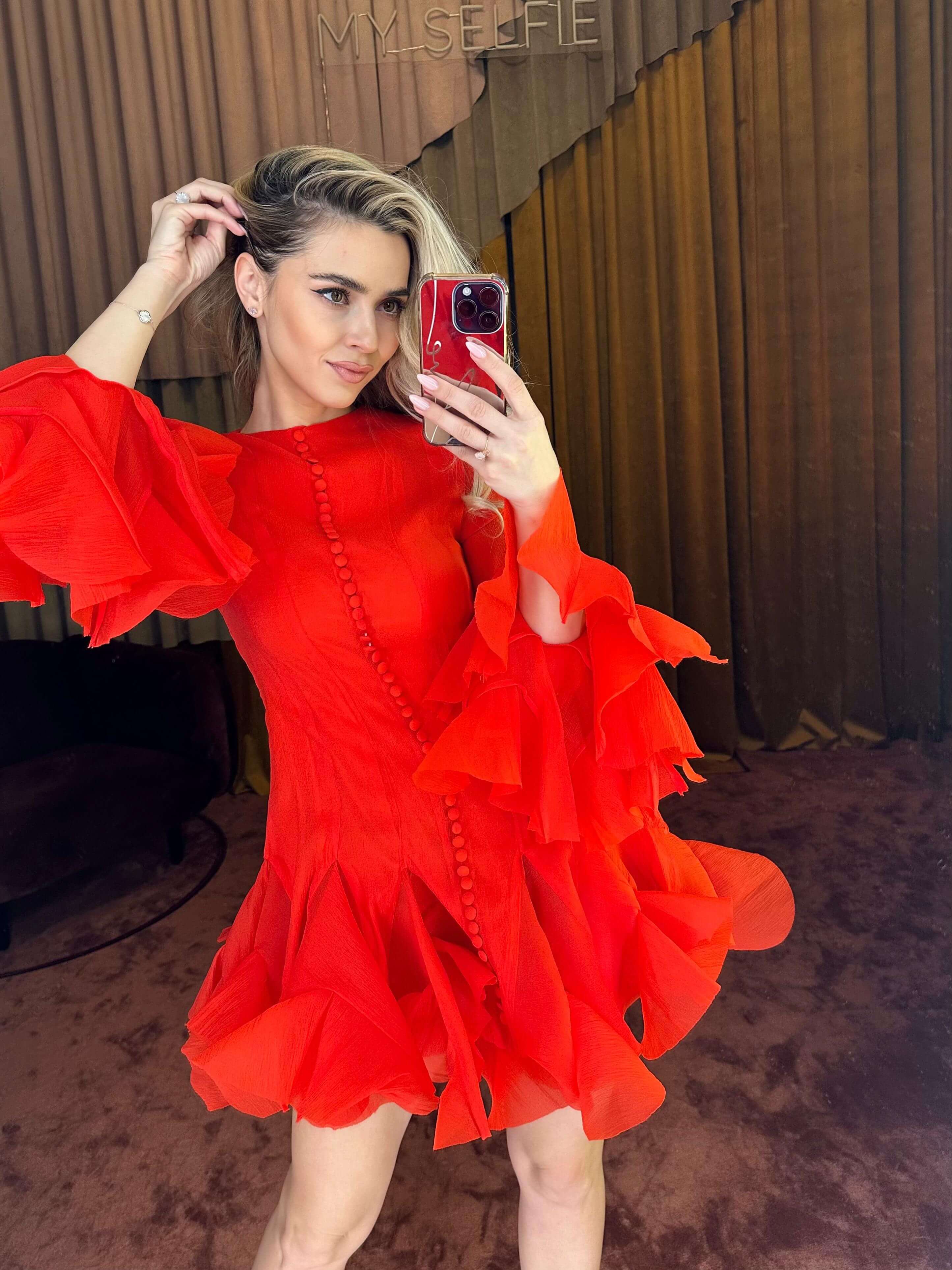 Rochie Mini Rosie cu Volane, Swan