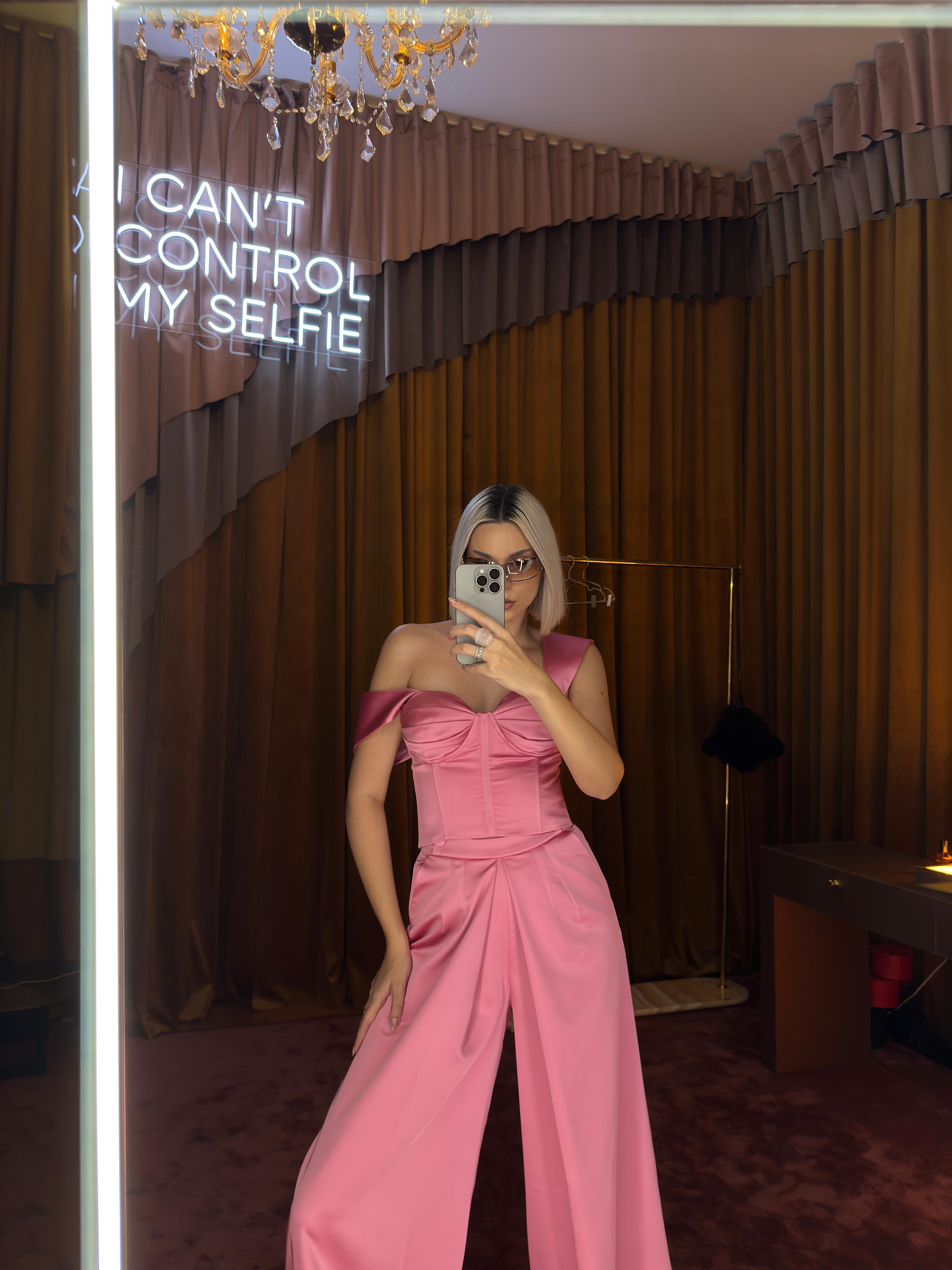 Pantaloni Satinati cu Croiala Larga, Roz, Paloma