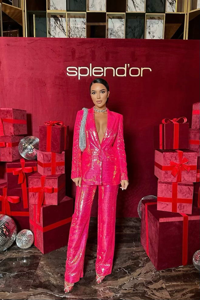 elegant costum roz paiete sacou roz paiete pantaloni lungi roz paiete