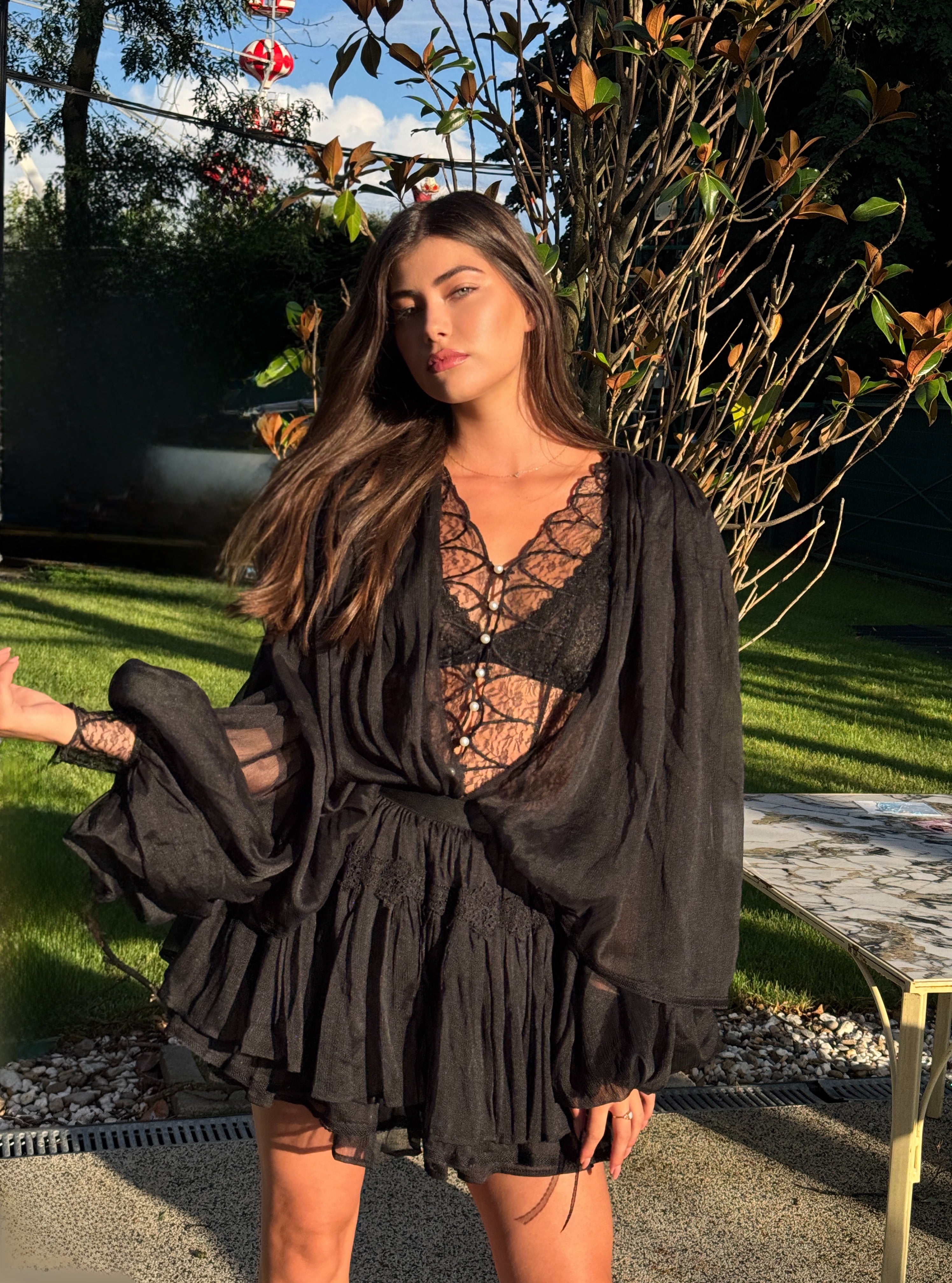 Set Celestine Black , Cămașă cu Mâneci Ample și Fustă Pantalon