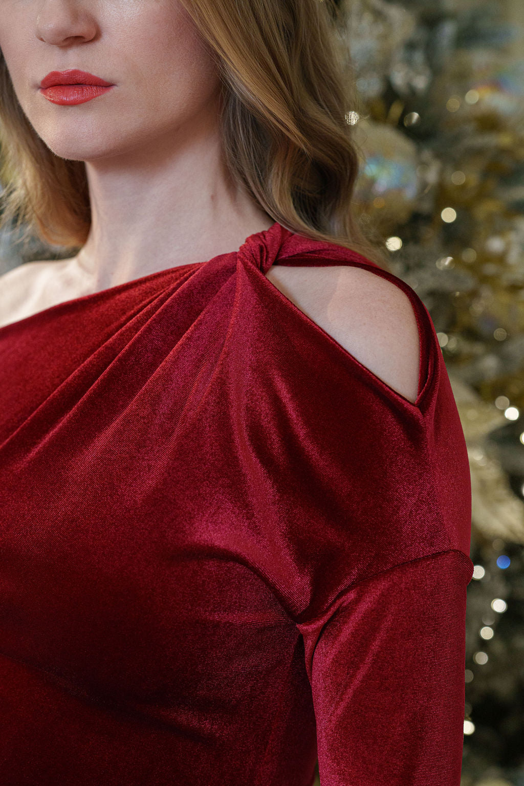 Rochie catifea cu drapaj, burgundy, Arlu