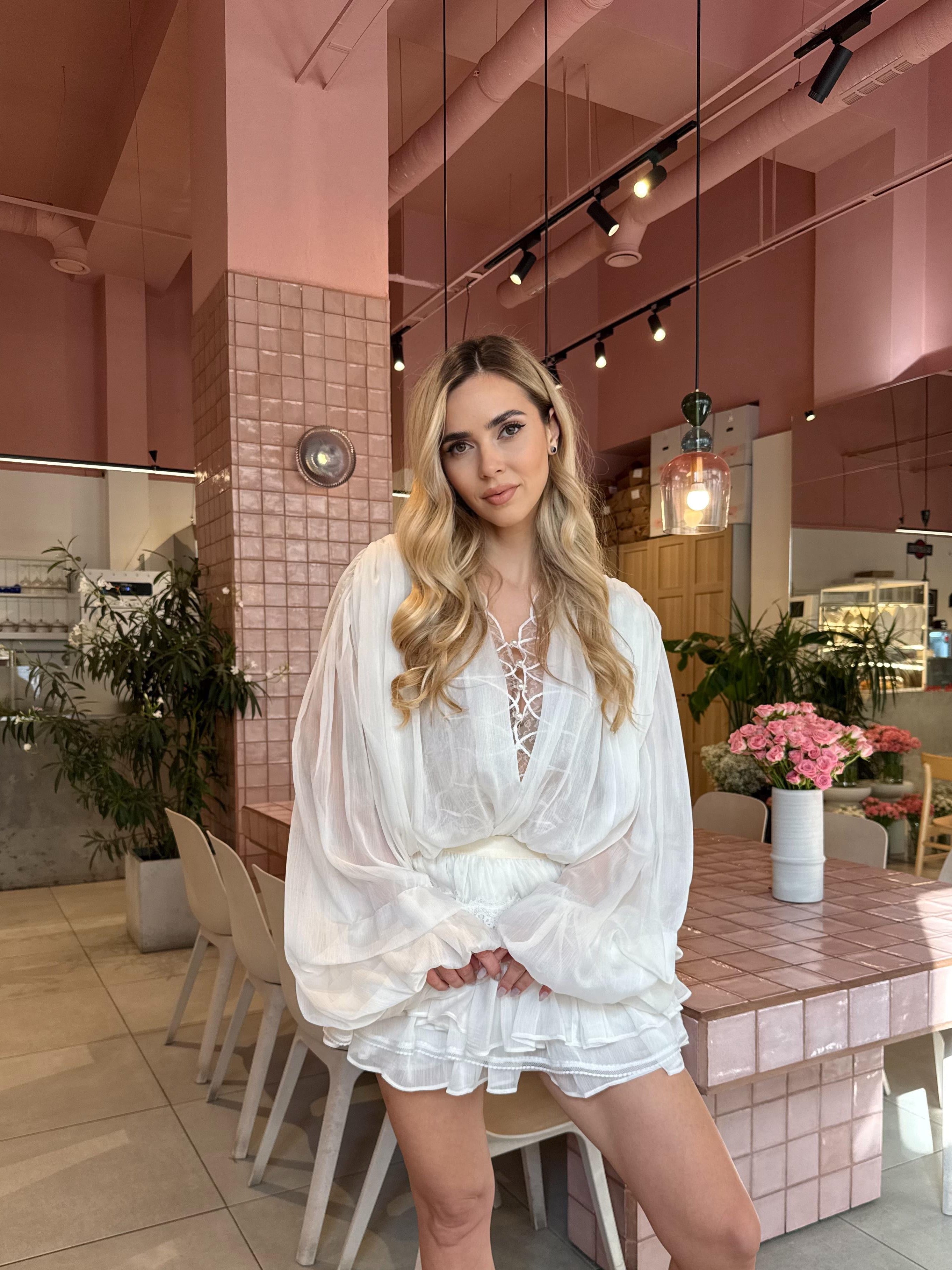 Set Celestine Ivory – Cămașă cu Mâneci Ample și Fustă Pantalon