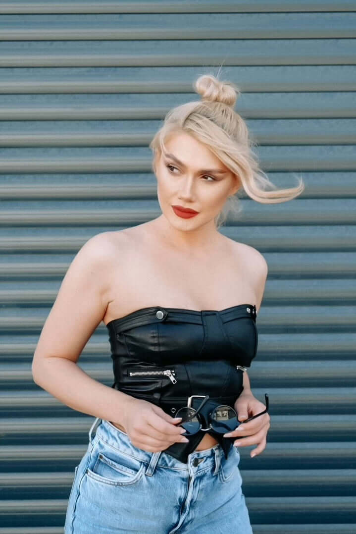 Corset cu Accesorii Metalice, Negru, Rock Me