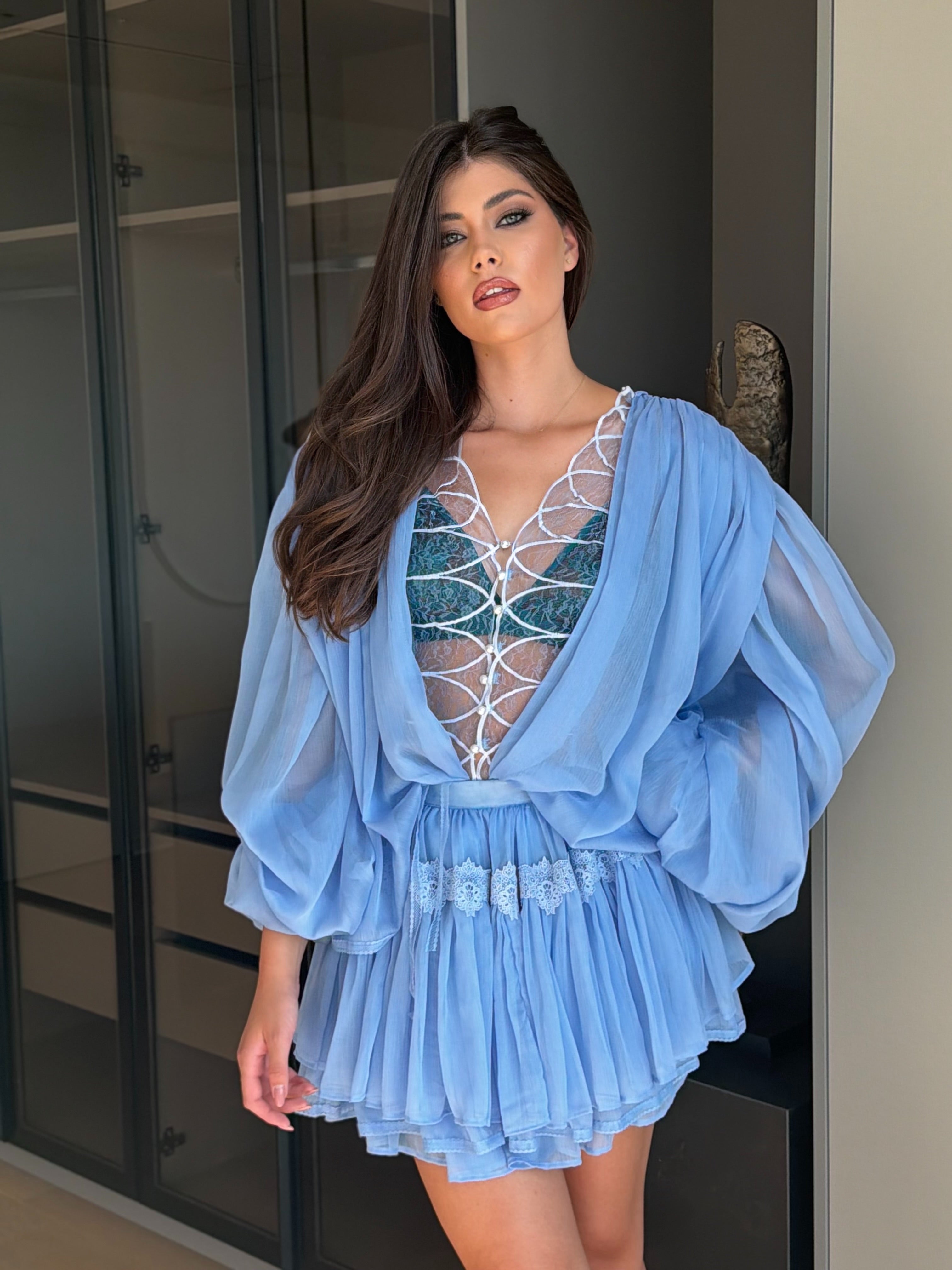 Set Bleu Ciel– Cămașă cu Mâneci Ample și Fustă Pantalon, Celestine