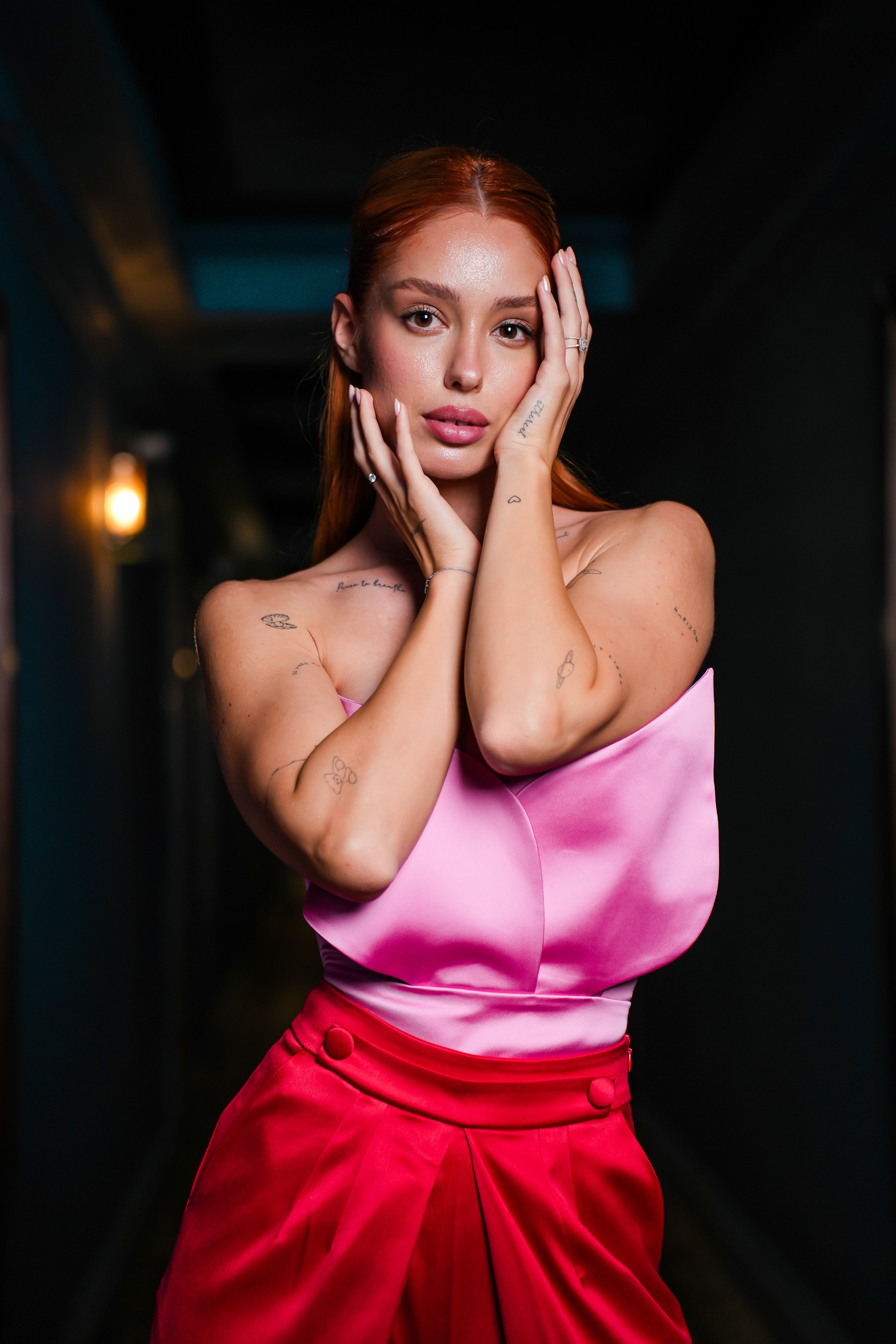 Pantaloni Satinati, Rosii, Paloma