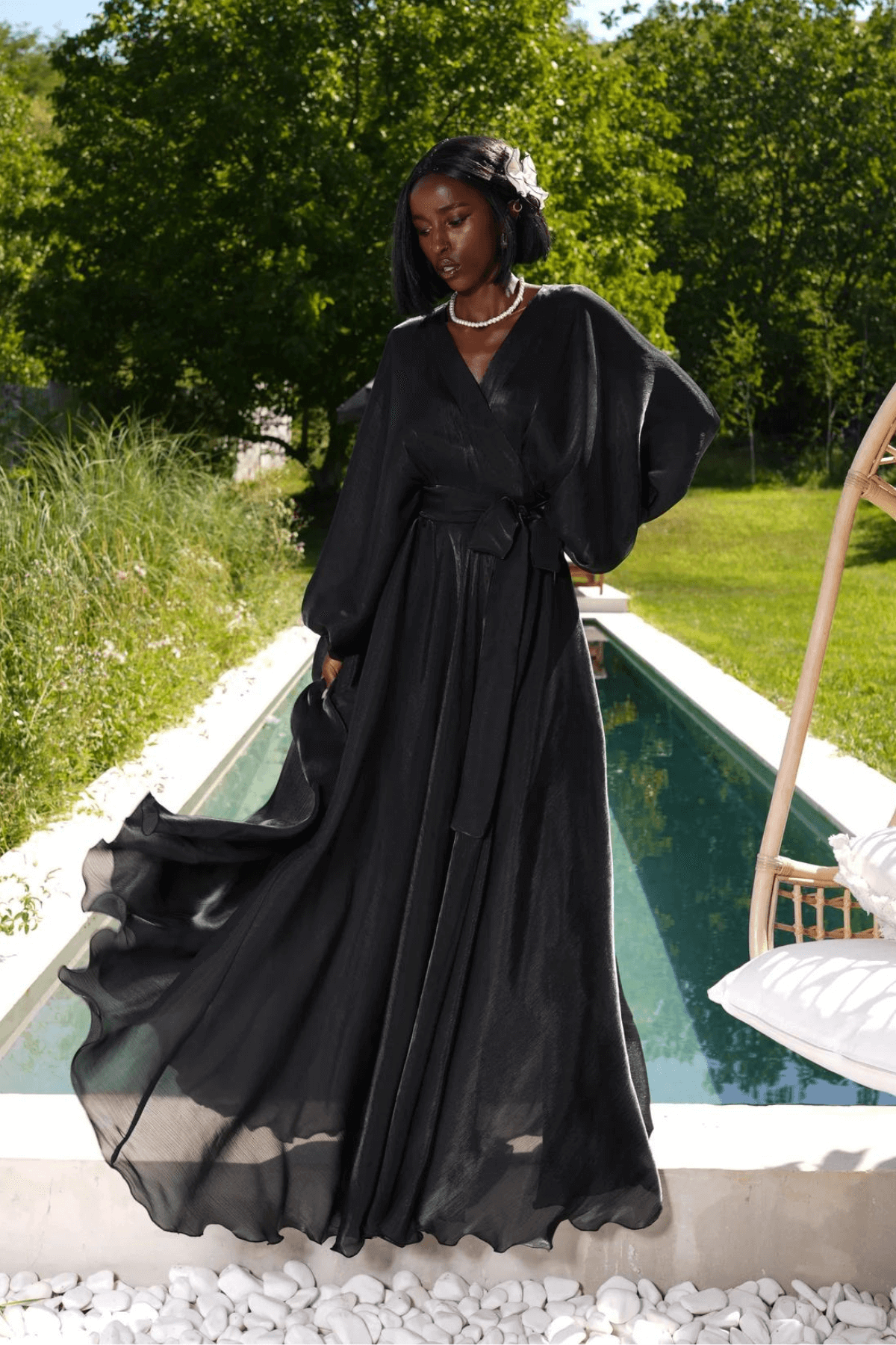 Rochie Maxi cu Volum, Neagra, Noir Enigma