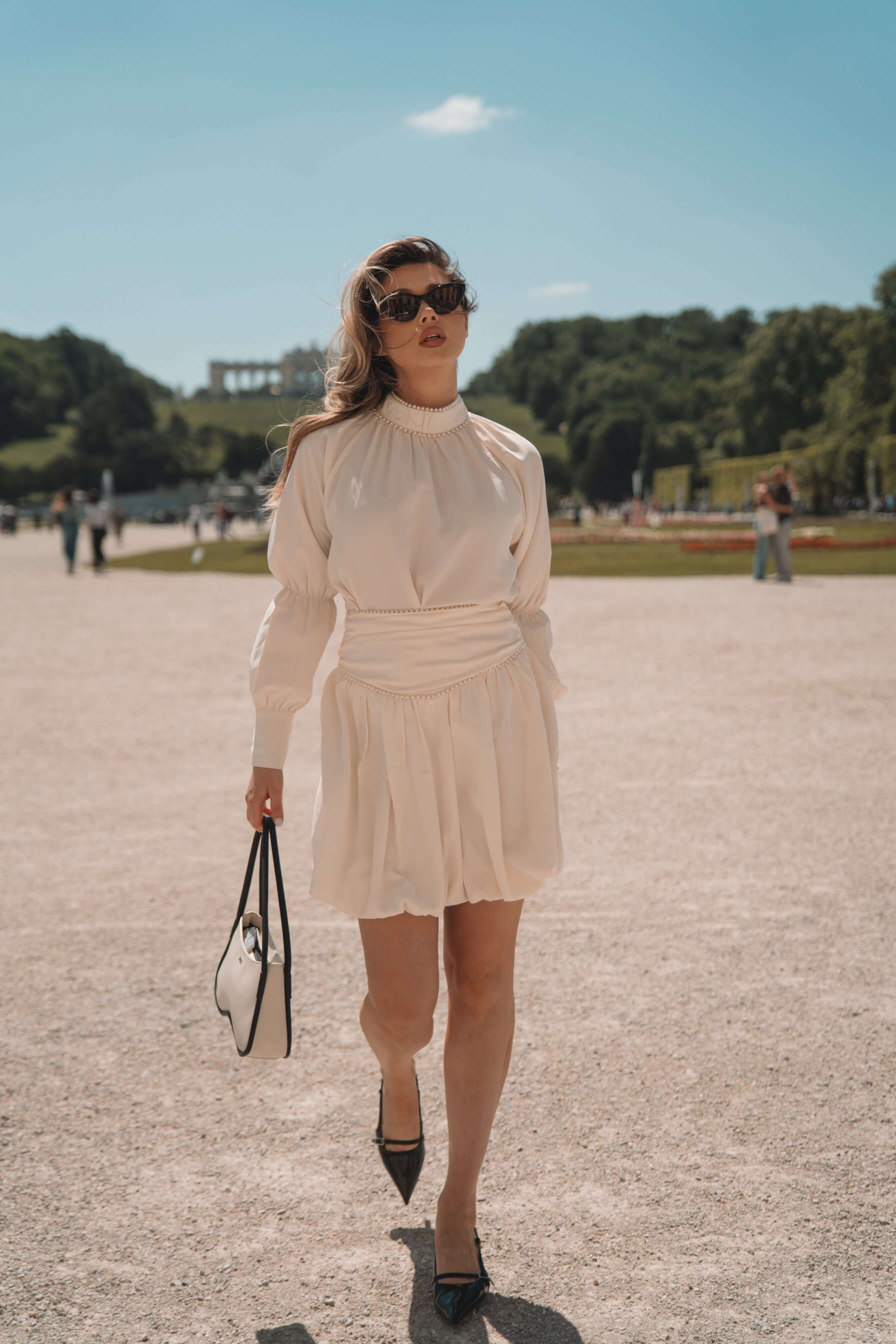 Set din Satin cu Bluza si Fusta, Crem, Aquarius