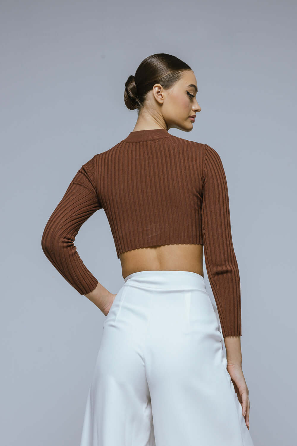 top bluza mare decoltat crosetat cu maneca lunga