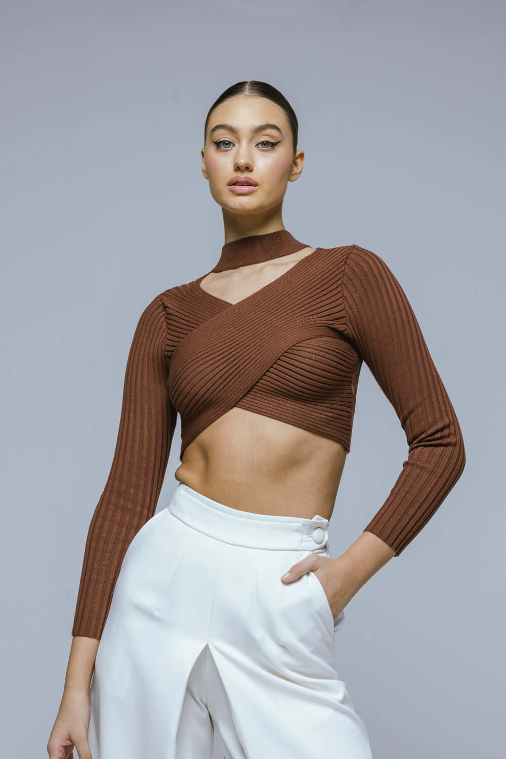 top bluza mare decoltat crosetat cu maneca lunga