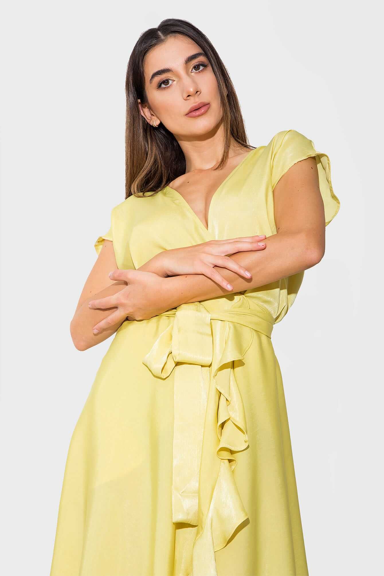 rochie galbena vaporoasa petrecuta