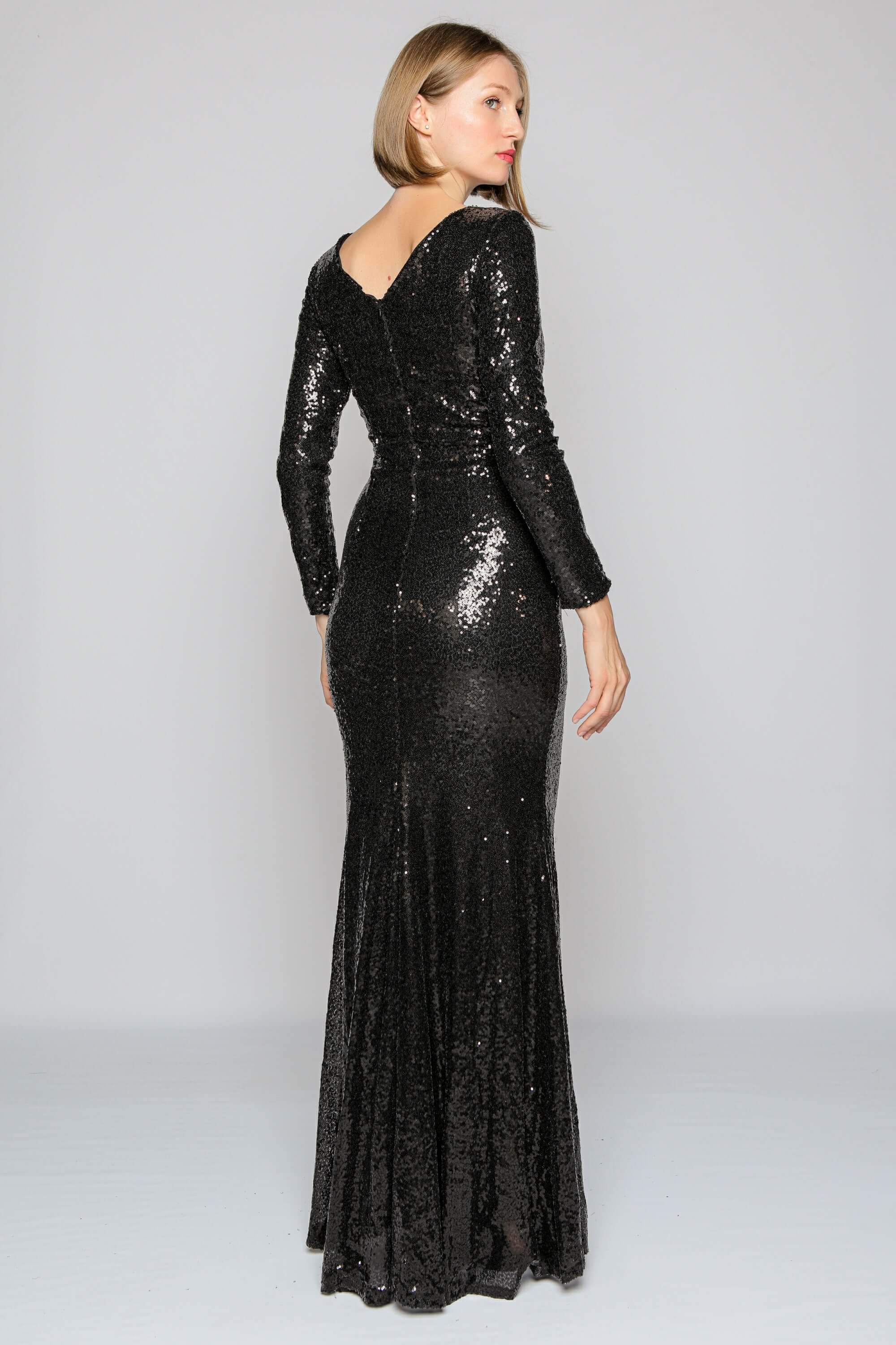 rochie lunga mulata neagra cu paiete maneca lunga