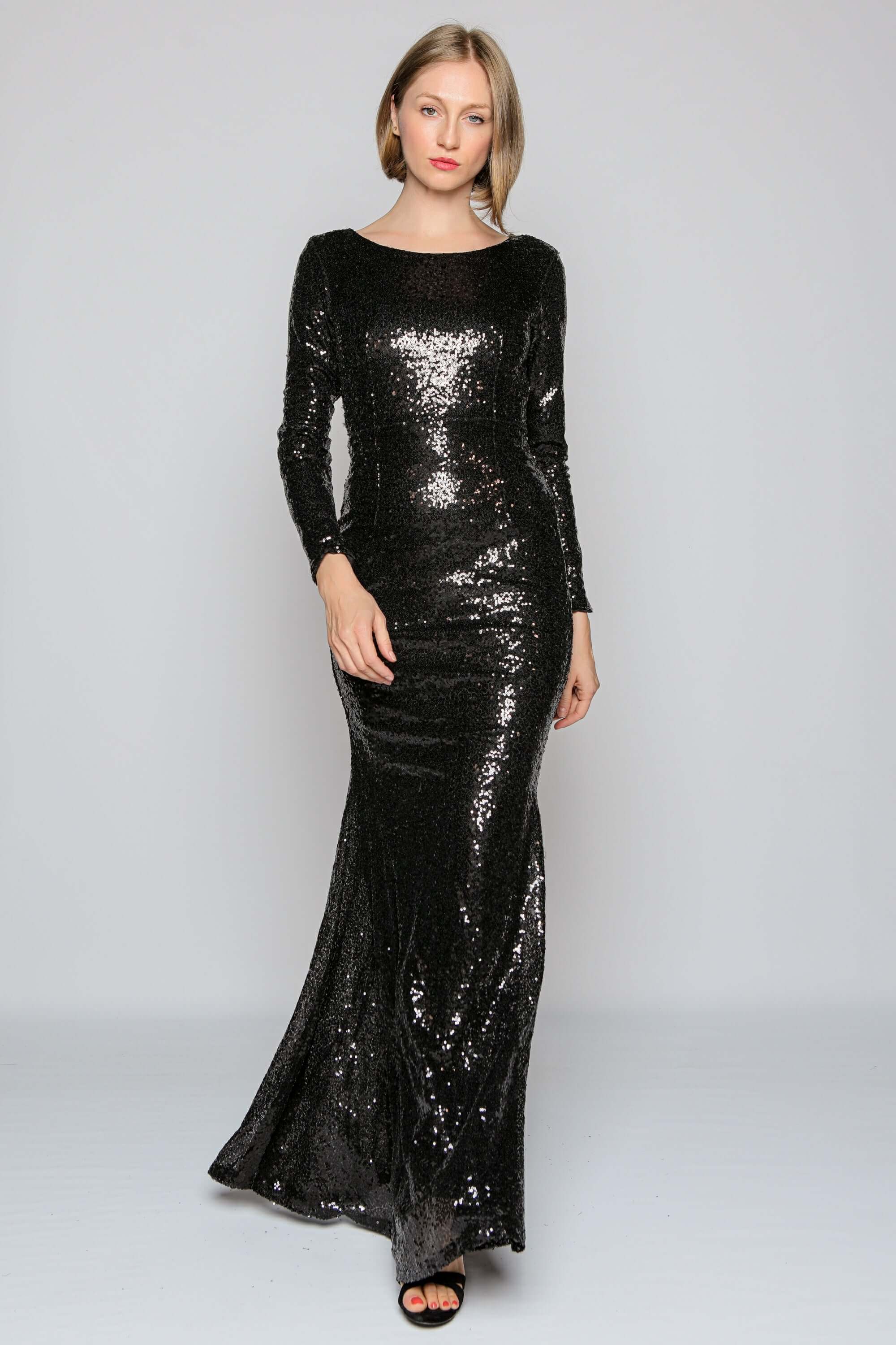 rochie lunga mulata neagra cu paiete maneca lunga