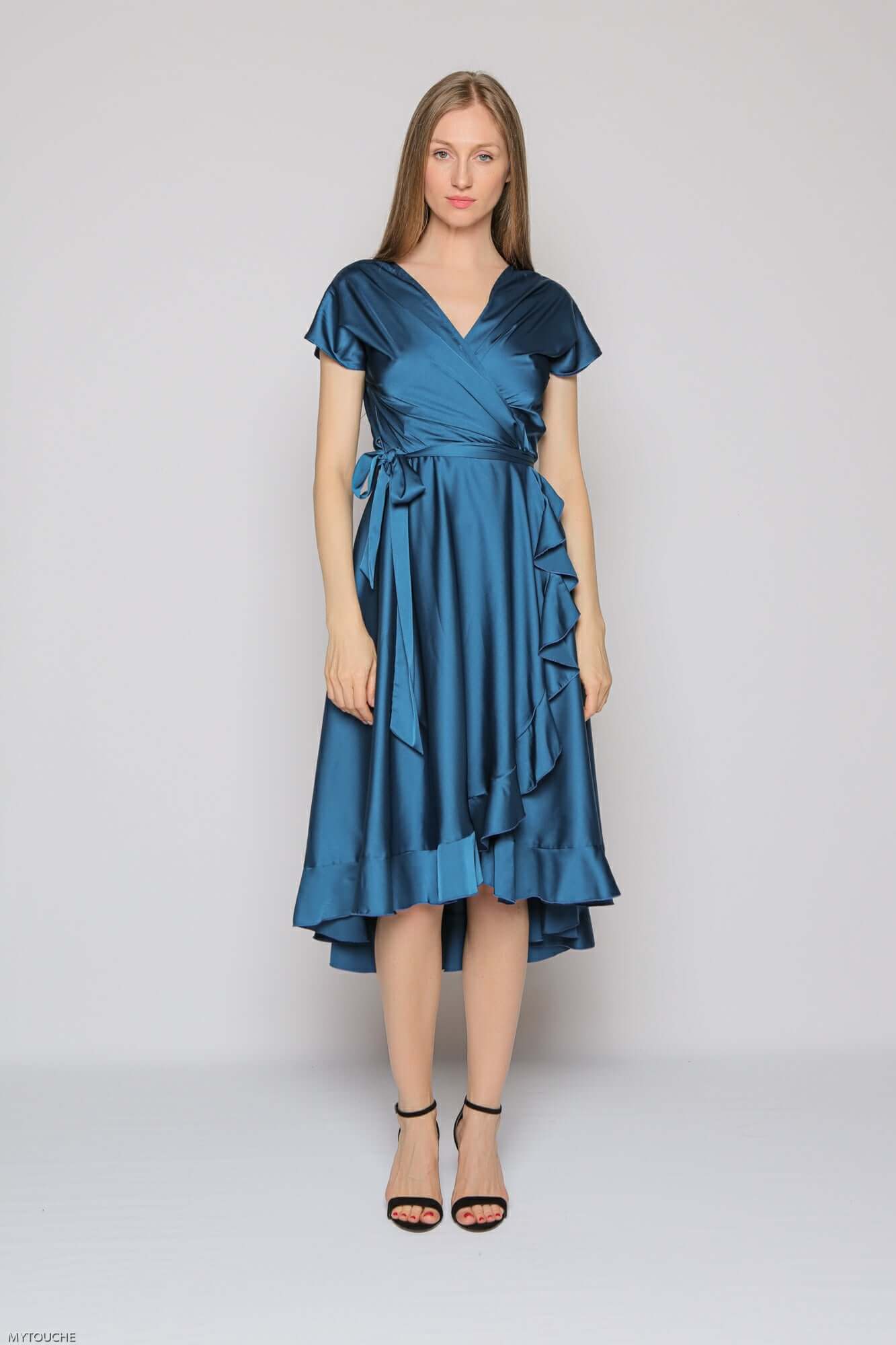 rochie turcoaz albastra vaporoasa petrecuta