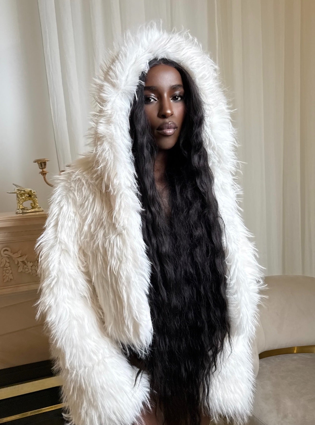 Haina de Blana Faux cu Gluga, Ivory, VALKEA