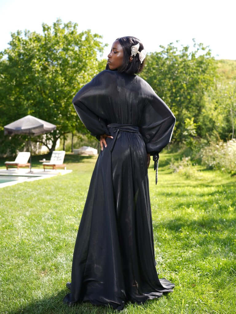 Rochie Maxi cu Volum, Neagra, Noir Enigma