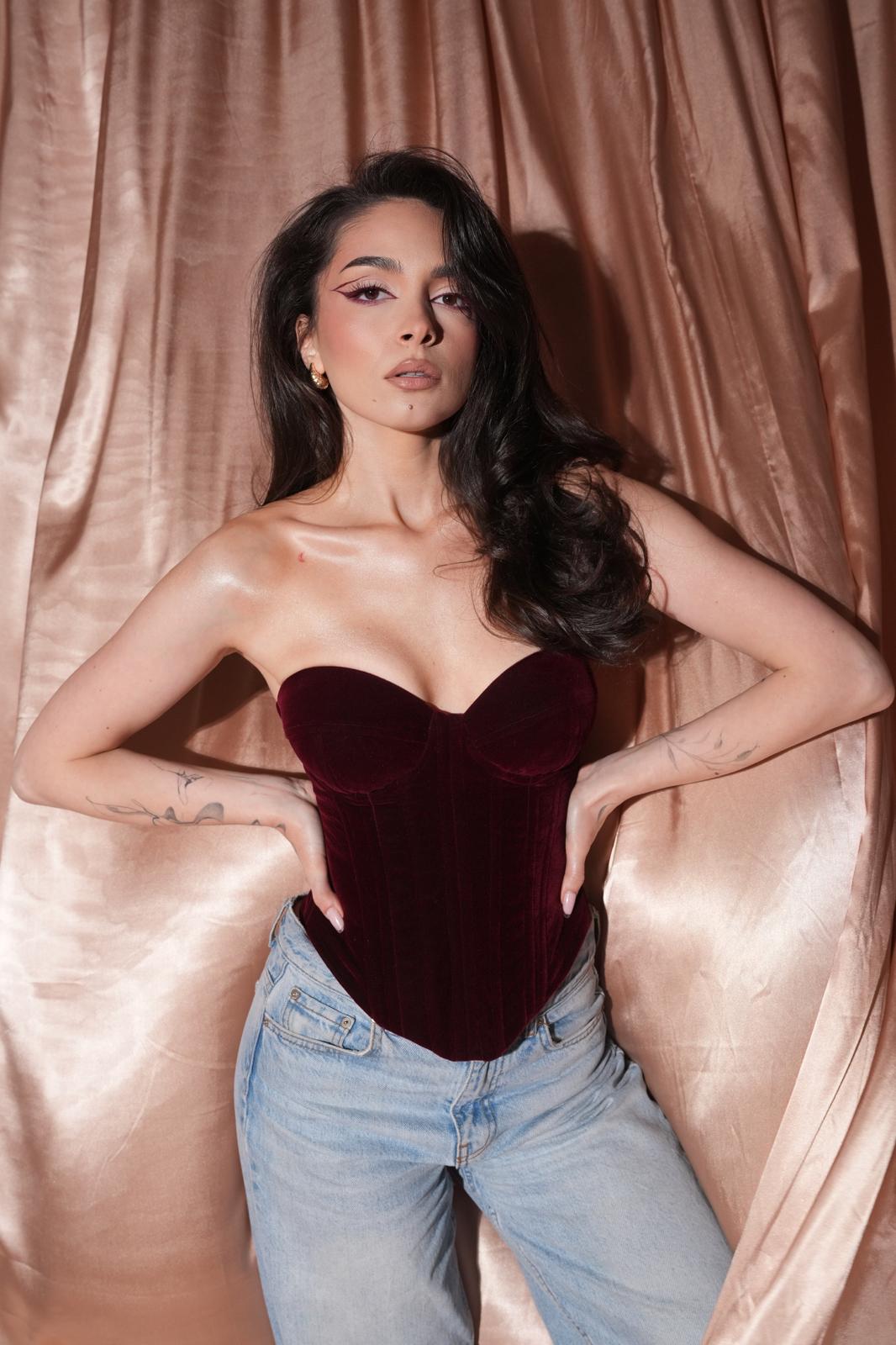 Corset cupe, catifea black cherry,  Dalia