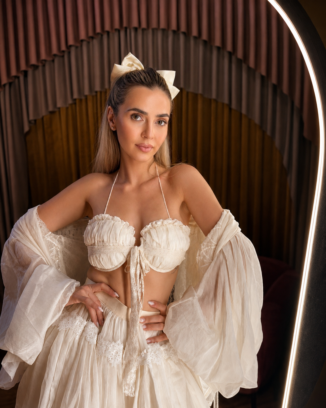 Set Ivory – Cămașă cu Mâneci Ample și Fustă Pantalon, Celestine
