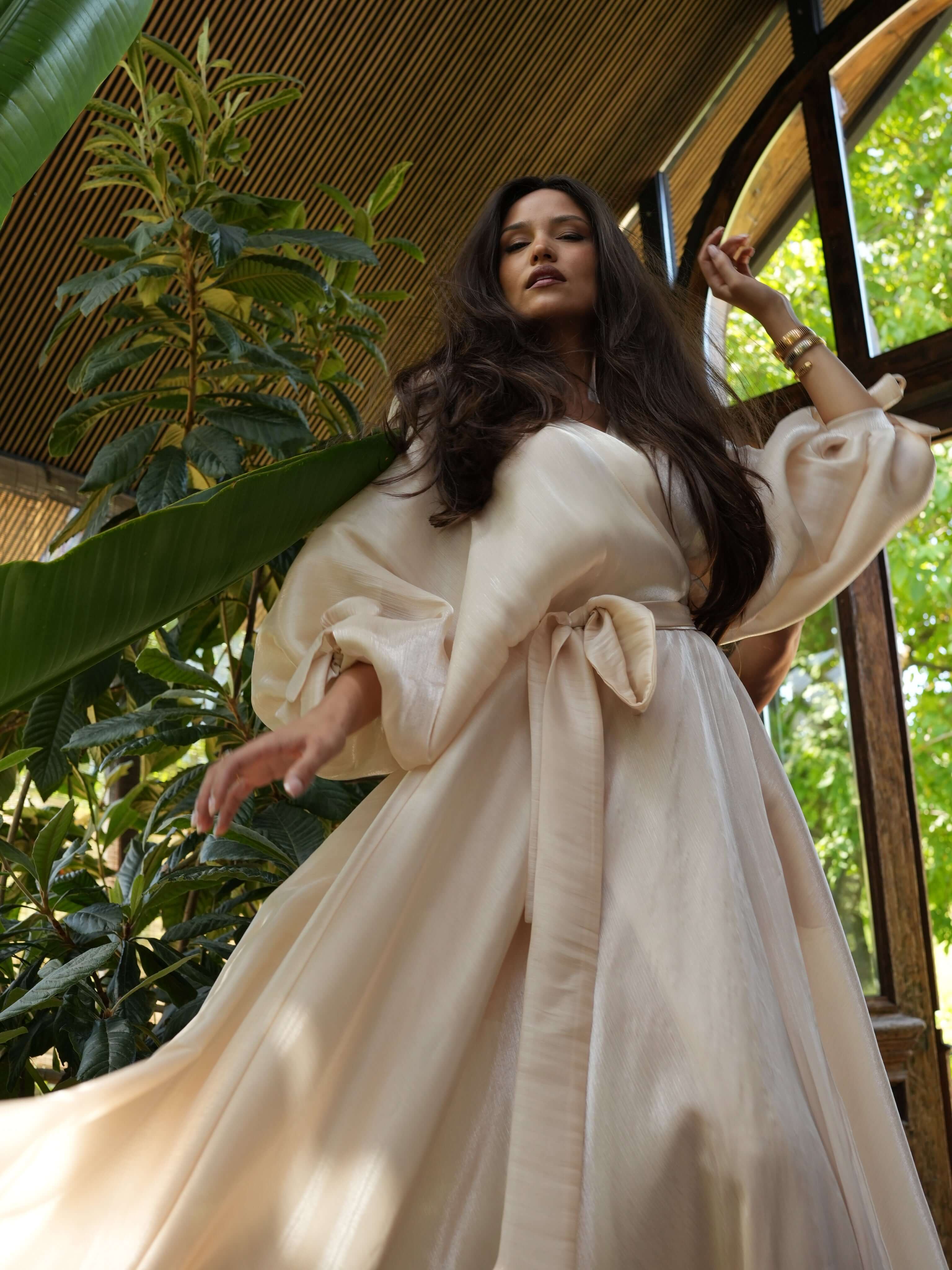 Rochie Maxi cu Volum, Bej, Golden Pearl