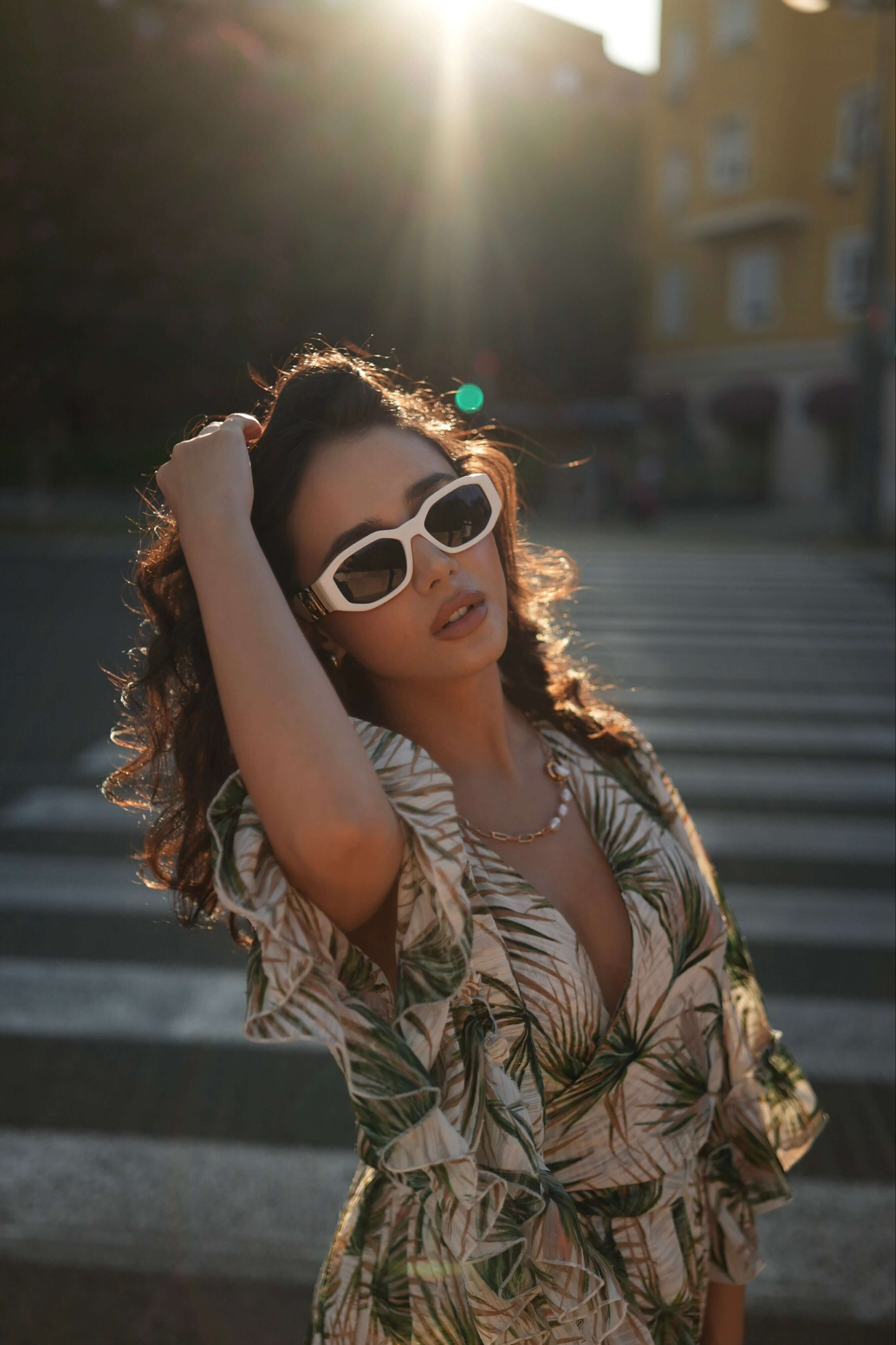 Rochie Midi cu Imprimeu si Detalii Aurii, Paradiso