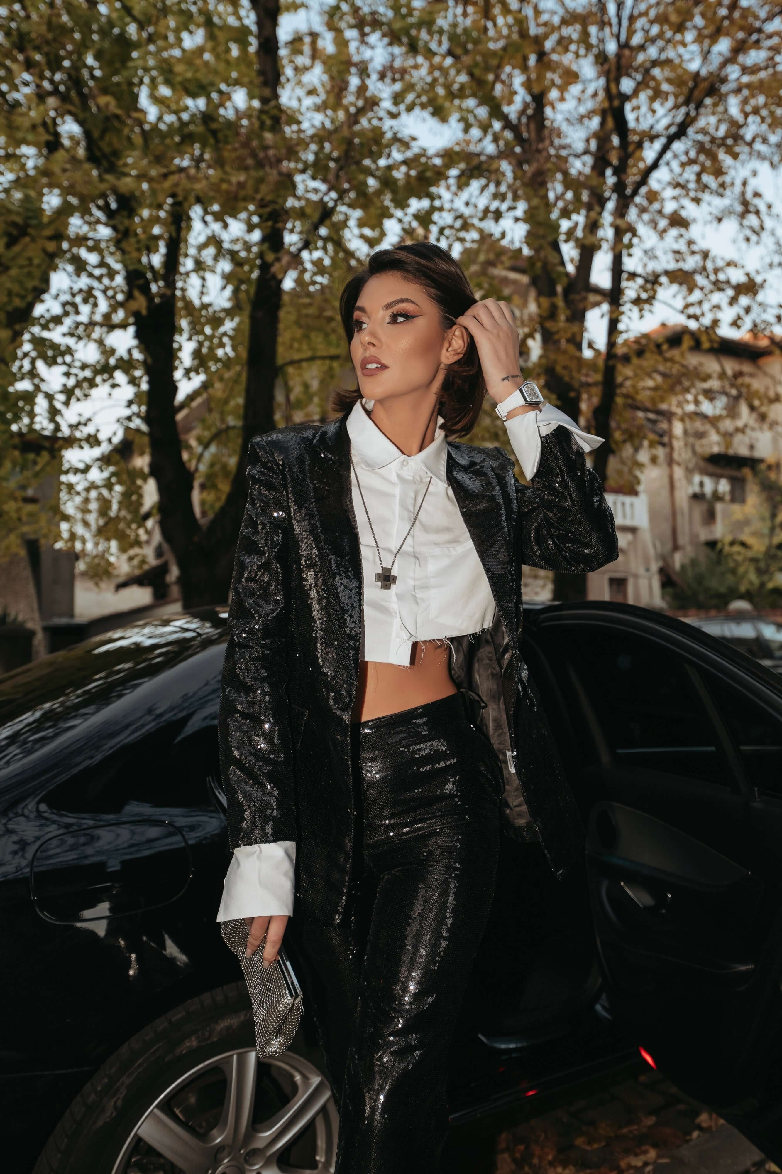 elegant costum negru paiete sacou negru paiete pantaloni lungi negri paiete