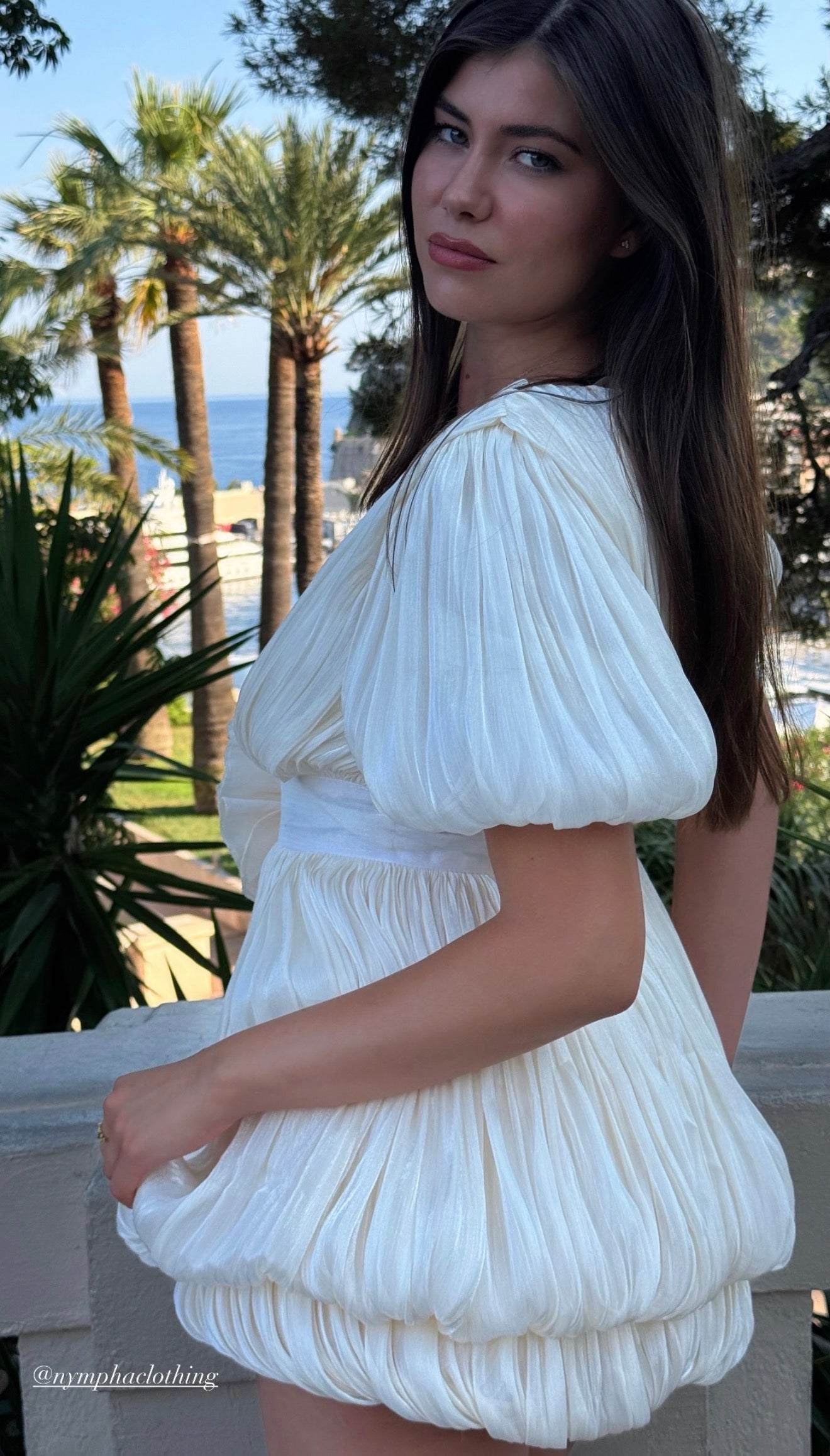 Rochie mini ivoire plisată cu floare la talie, Camille Ivoire