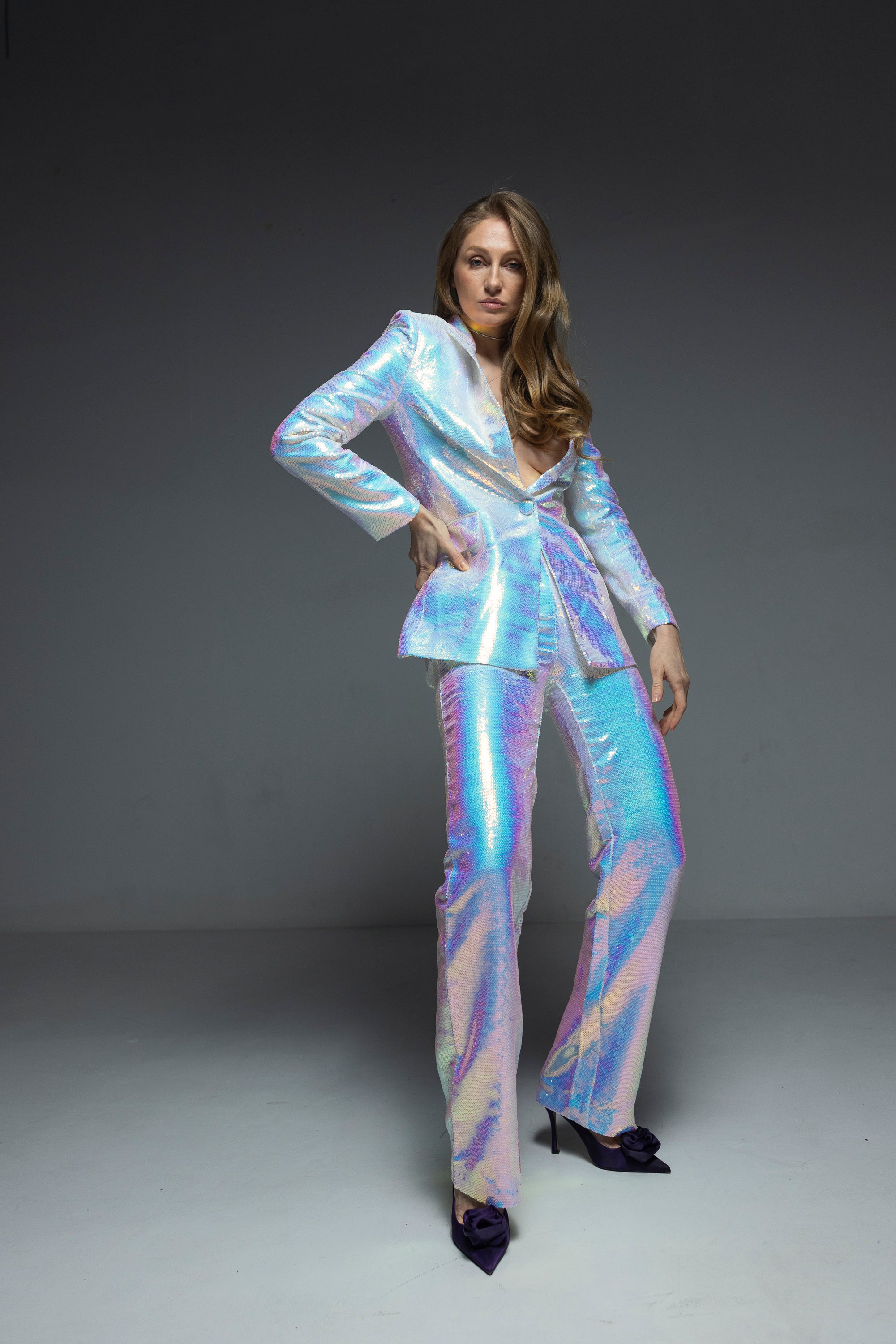 Elegant Women's Sequin Suit, Leo