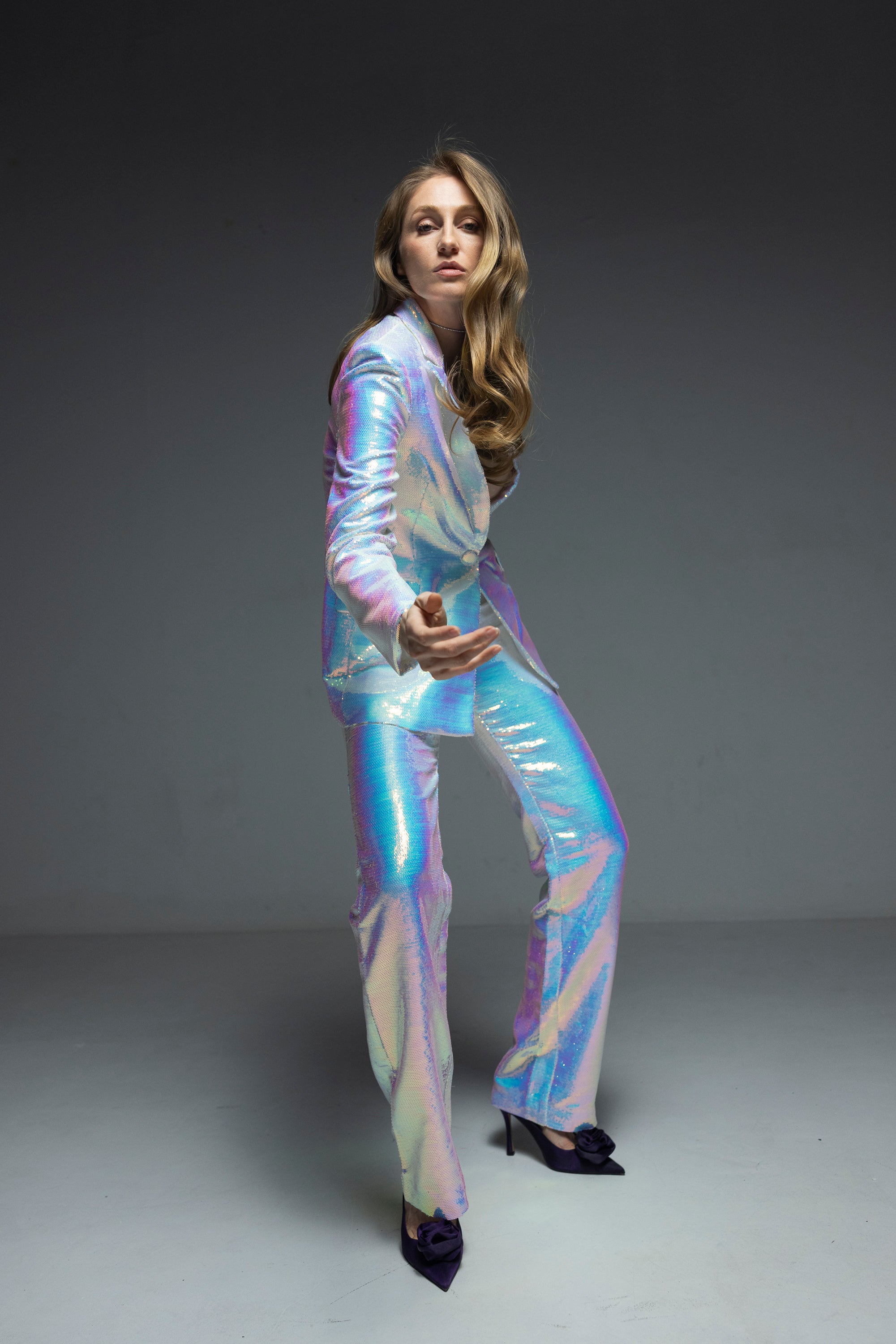 Elegant Women's Sequin Suit, Leo