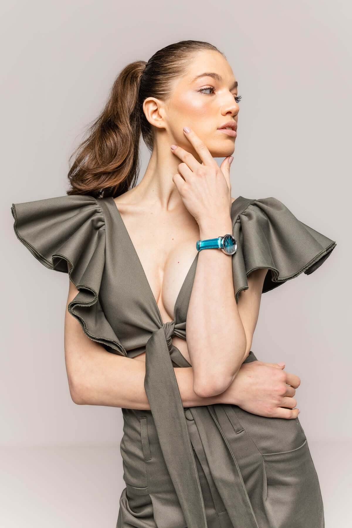 pantaloni verzii top verde kaki