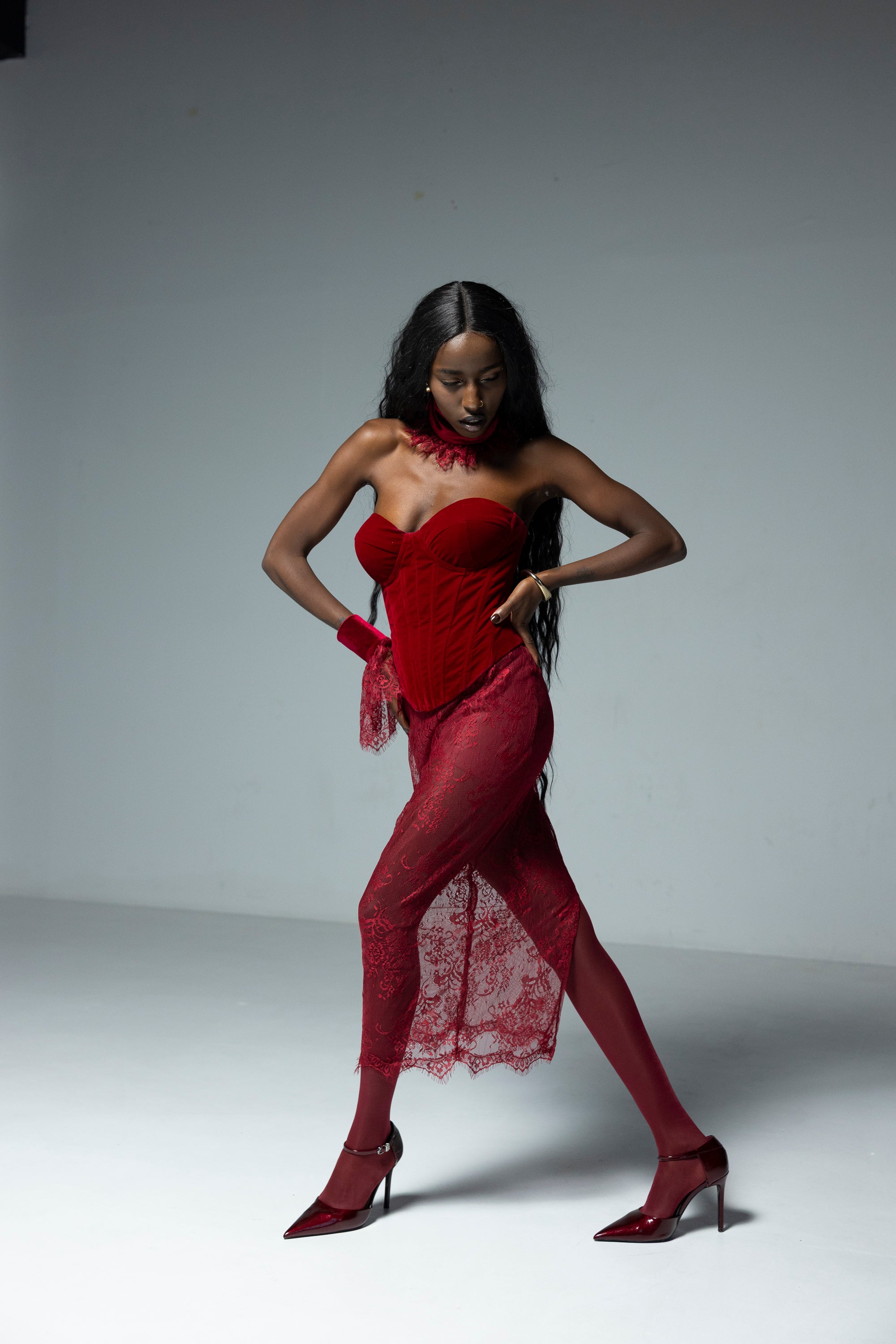 Fusta Dantela burgundy, Scarlet