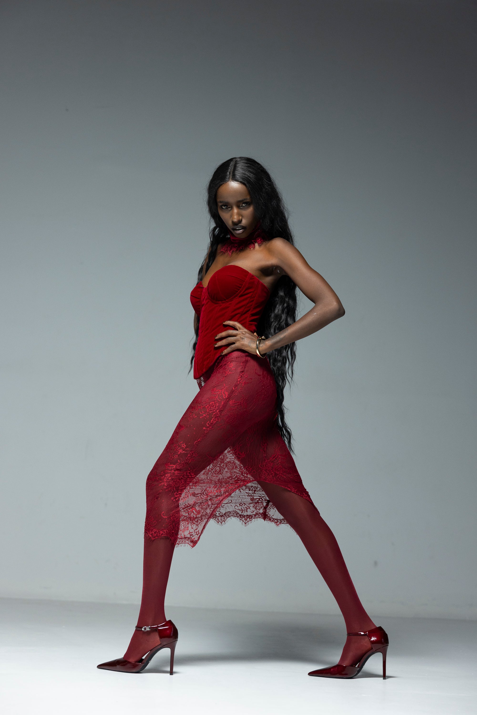 Fusta Dantela burgundy, Scarlet