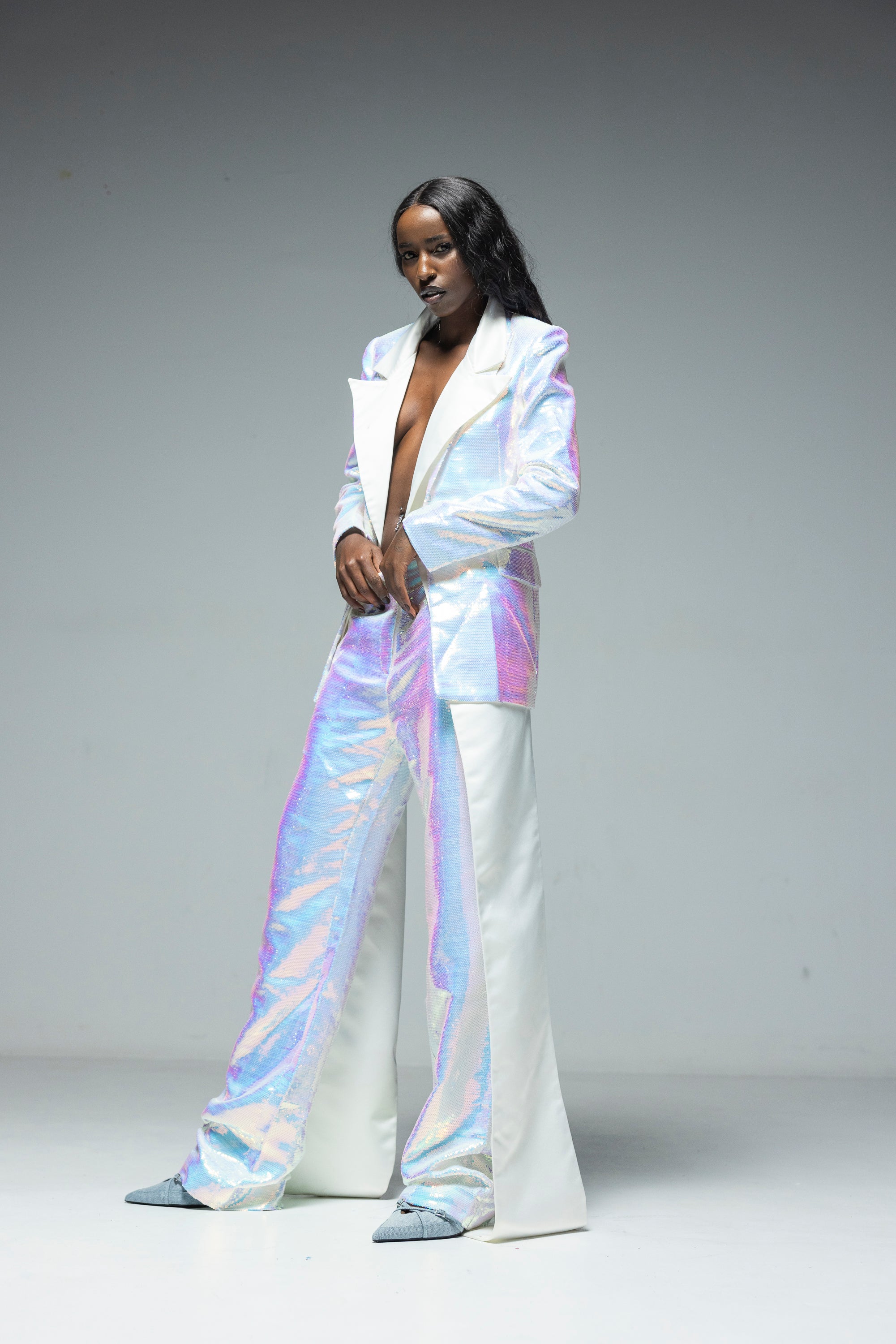 Elegant Women's Sequin Suit, Leo