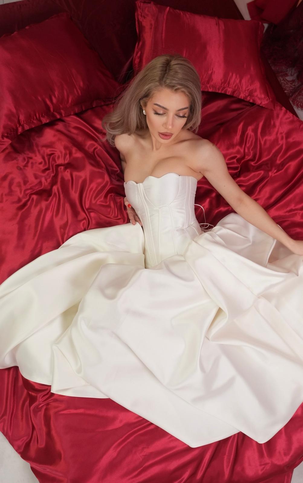 Corset cupe forma de inima, ivoire, Pure Heart