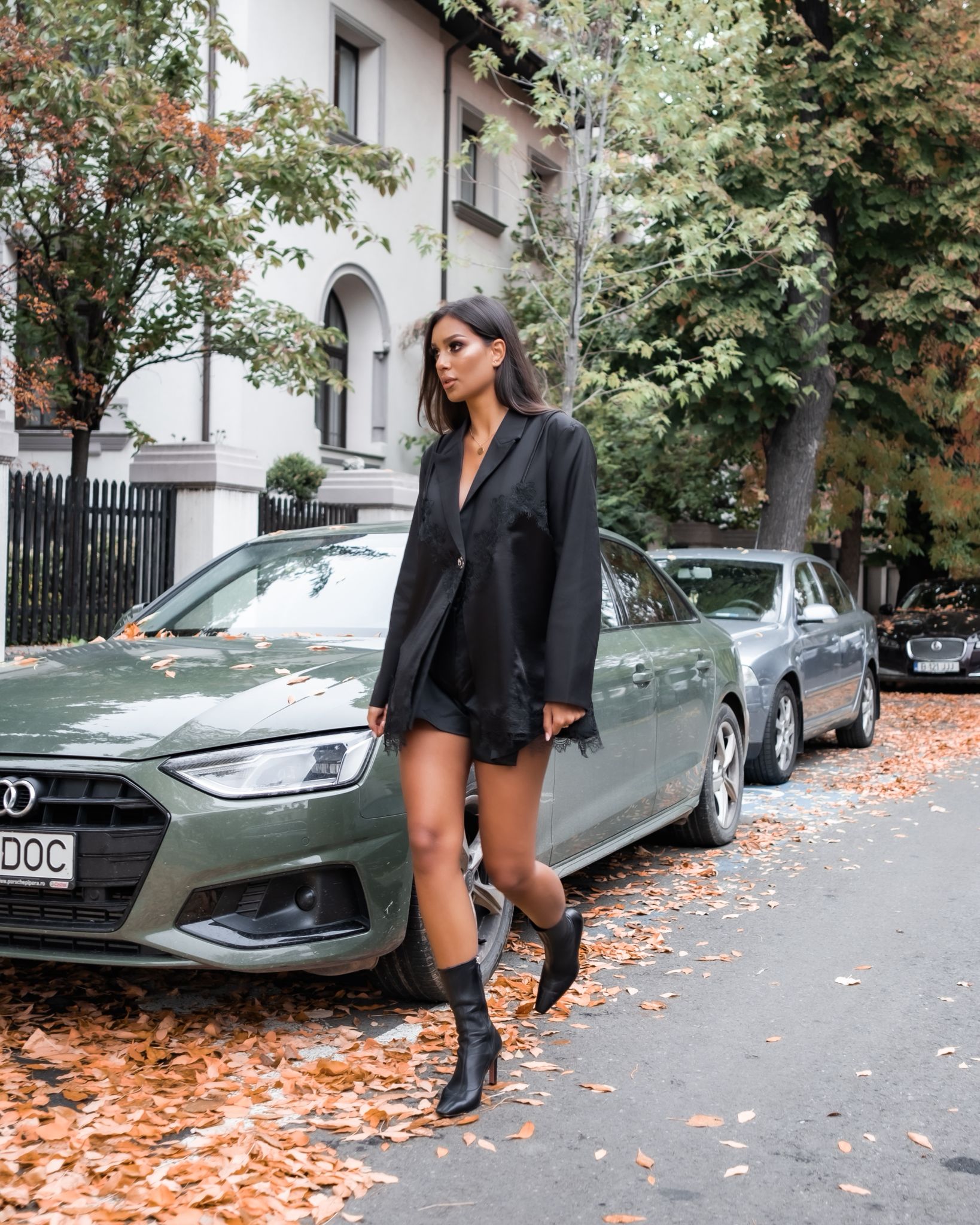 Blazer Sacou cu Dantela, Negru, Anouk