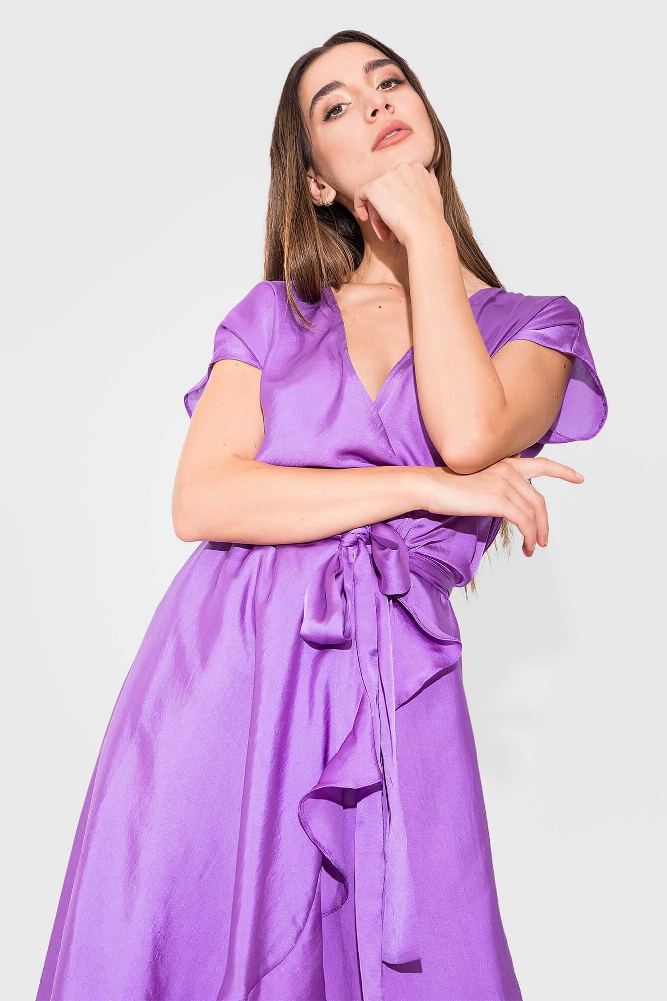 rochie mov vaporoasa petrecuta