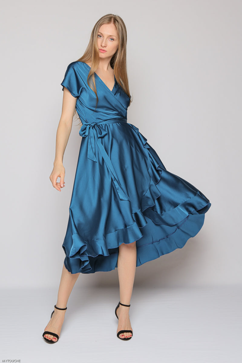 rochie turcoaz albastra vaporoasa petrecuta