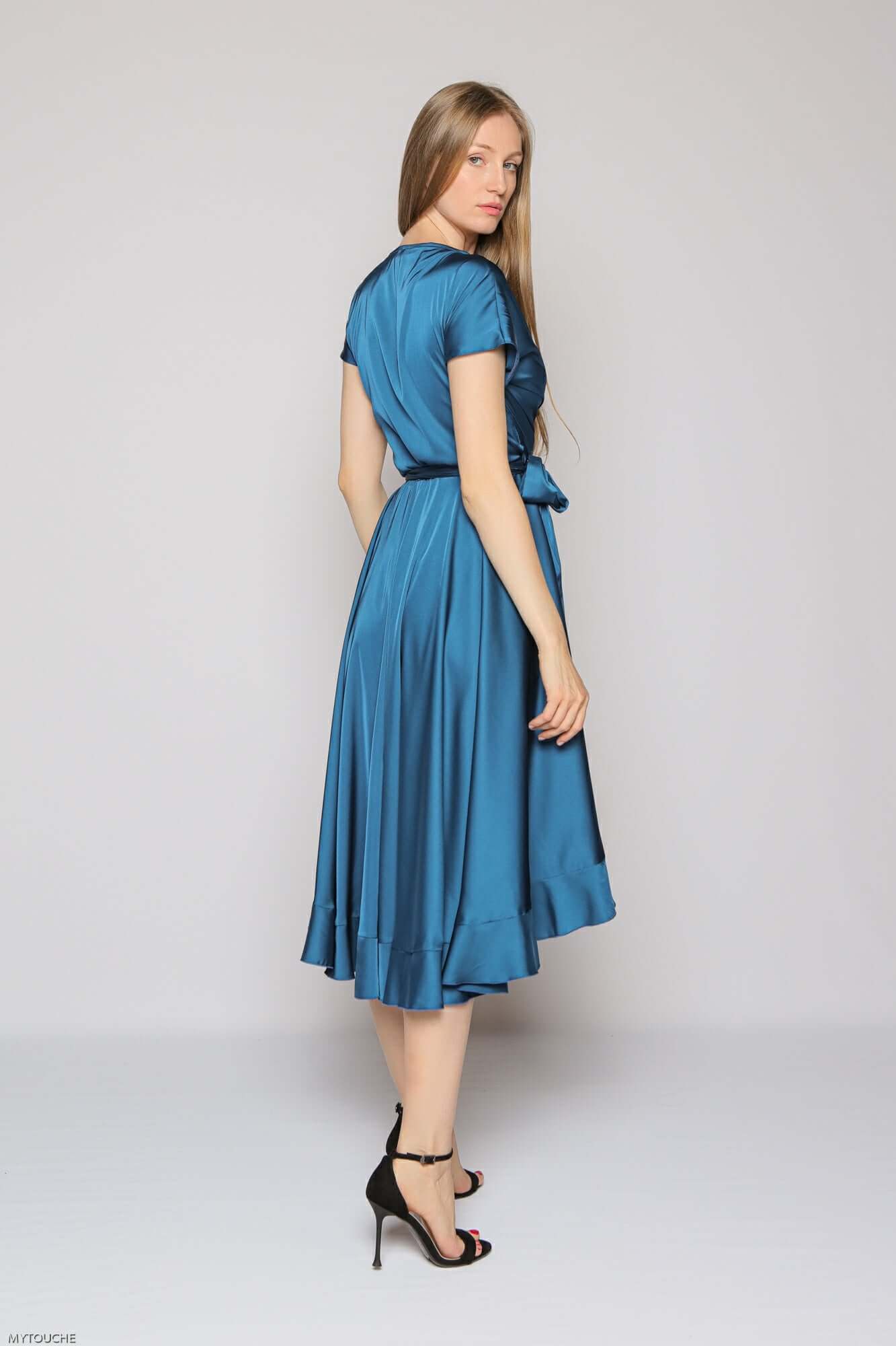 rochie turcoaz albastra vaporoasa petrecuta