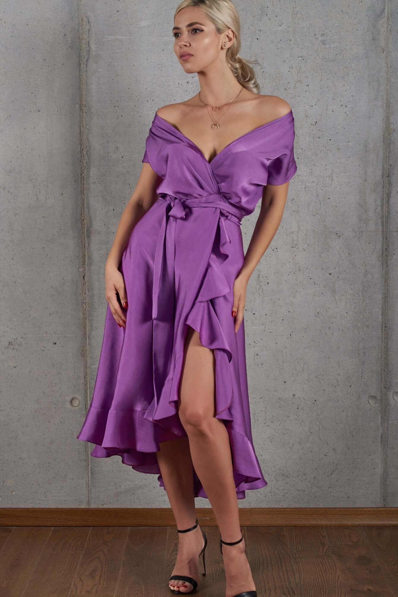 rochie mov vaporoasa petrecuta